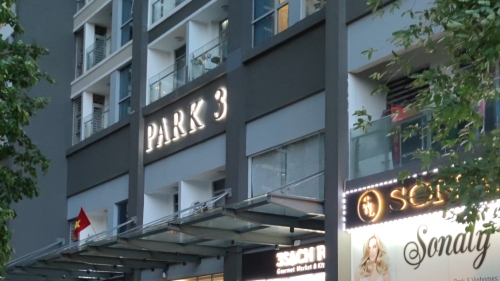 HCM: Trạm sạc VinFast - Vinhomes Central Park 3